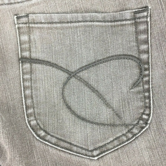 Chico's Platinum Ultimate Fit Jeans Sz 0.5/6 Short - Picture 3 of 6